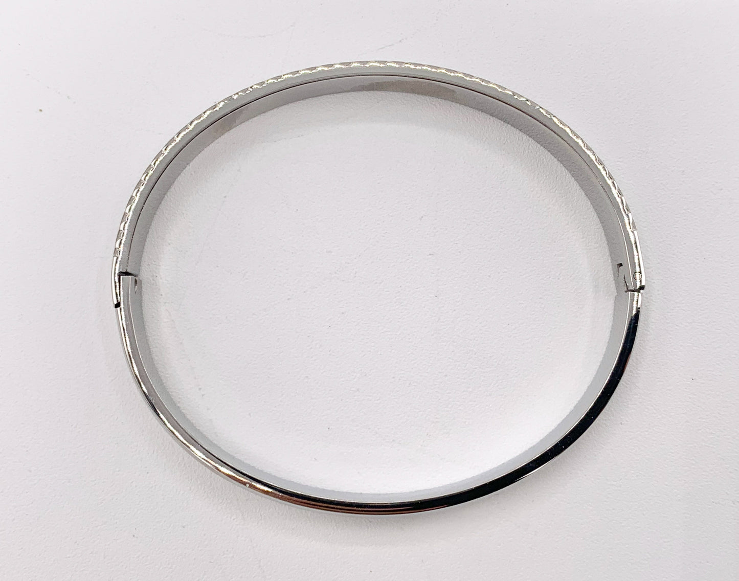 Stainless Steel Silver Close Bangles Bracelet in Silver plated Stainless Steel 2pcs