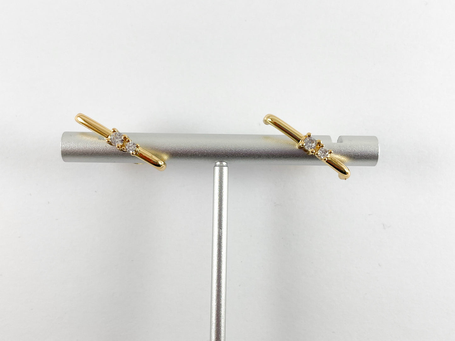 18K Gold Plated Pave Curved Bar Earring Stud Over Copper 4pairs