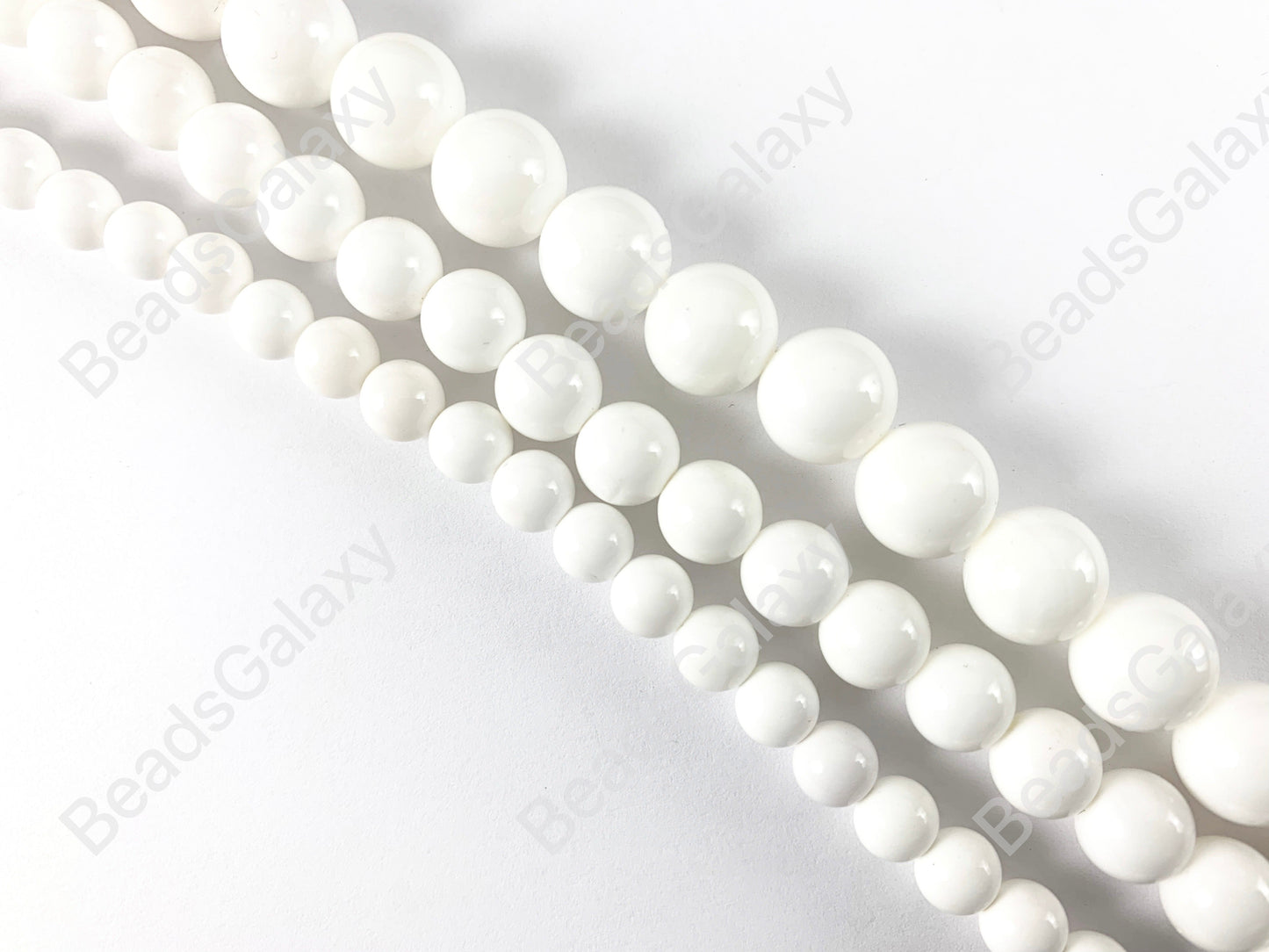 Smooth White Tridacnidae/Tridacna Shell Round Beads Around 15"